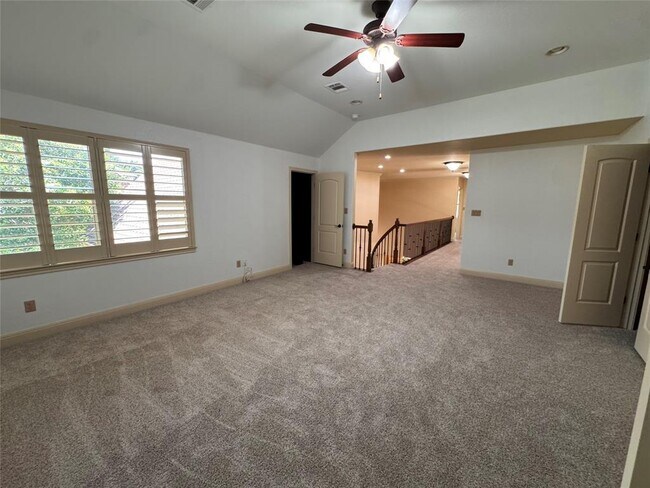 Building Photo - 206 Varco Dr