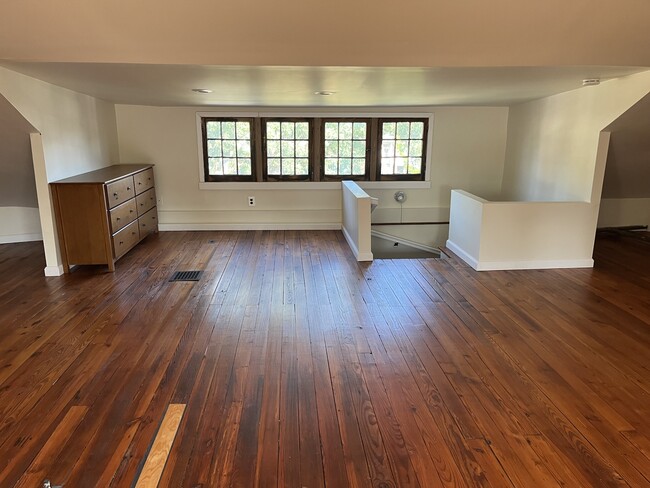 Building Photo - 1509 Gallatin St NW