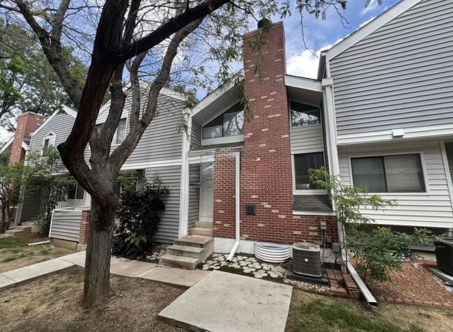 Building Photo - 99 S Nome St