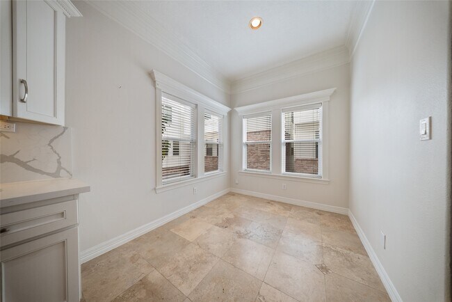 Building Photo - 4216 Eli St