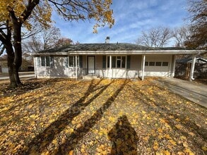 Building Photo - 3600 Briarwood Ave