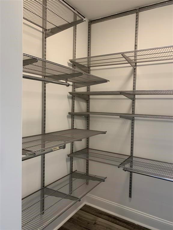 Building Photo - 604 Serramonte Dr