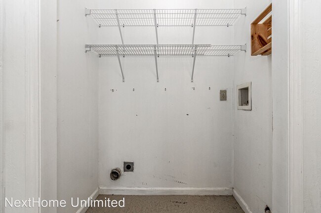 Building Photo - 3 br, 2 bath House - 311 Smith St.
