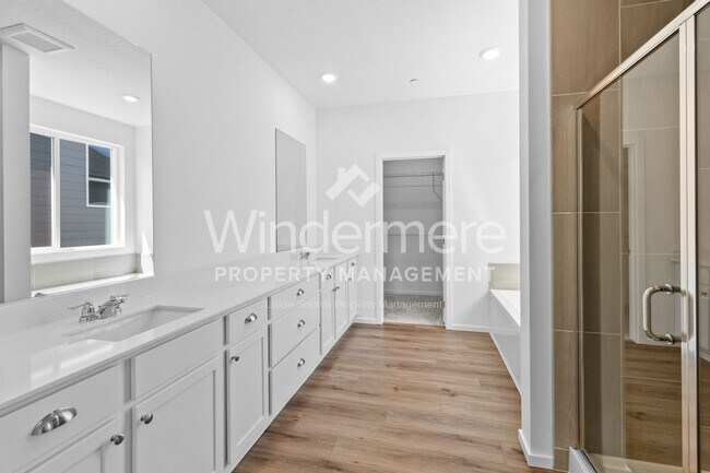 Building Photo - **September** New 3-Bedroom Home In Eagle Ridge