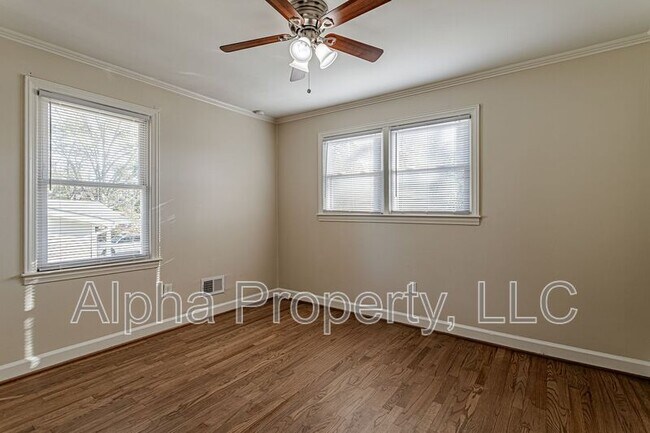 Building Photo - 101 Gary Ave