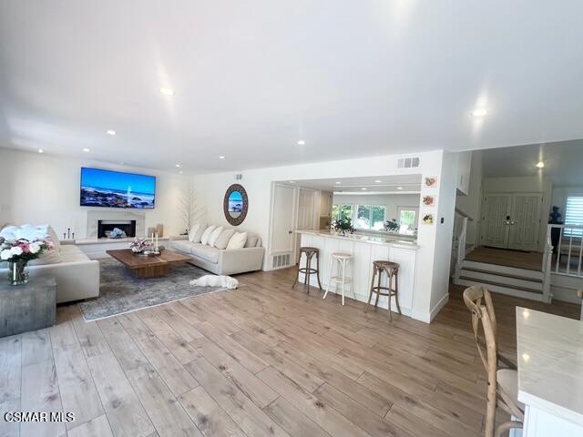 Building Photo - 3328 Casino Dr