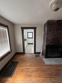 Building Photo - 2005 N Charles St