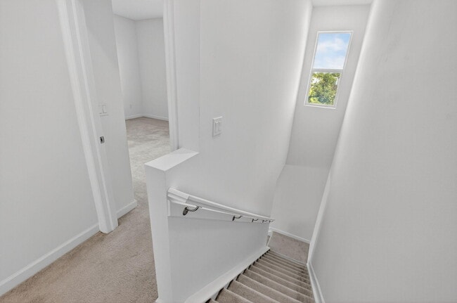 Building Photo - 4645 Meyerson Pl