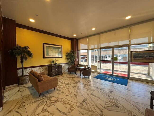 Building Photo - 7510 Hornwood Dr