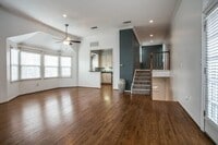 Building Photo - 4419 Holland Ave