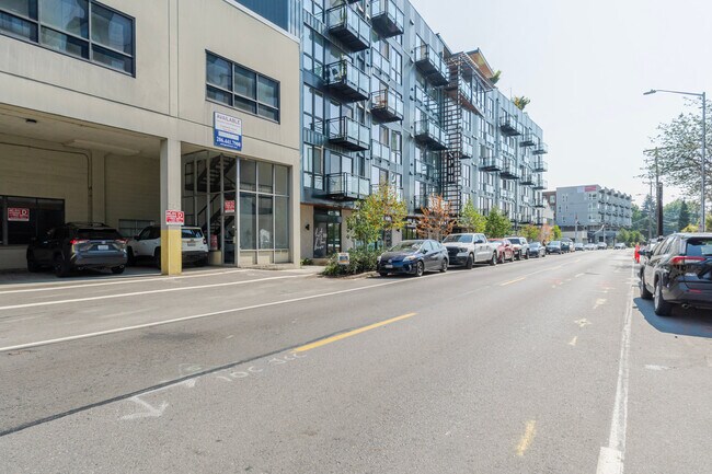 Building Photo - 4609 Union Bay Pl NE