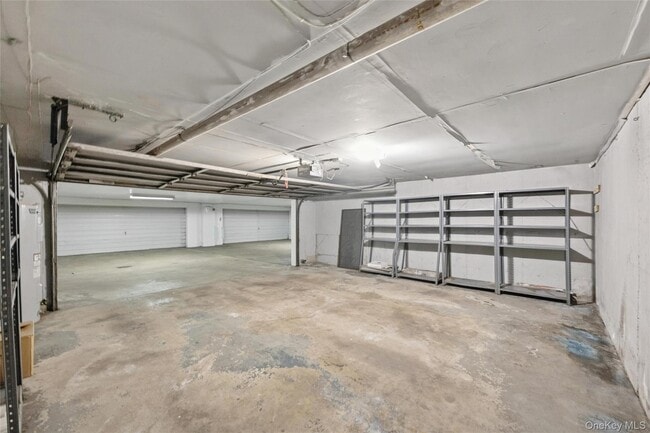 Building Photo - 70 Pheasant Run