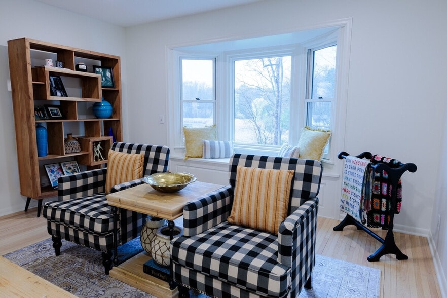 Building Photo - 16116 Ringer Rd