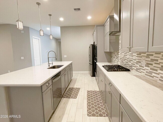 Building Photo - 13682 N 144th Ln