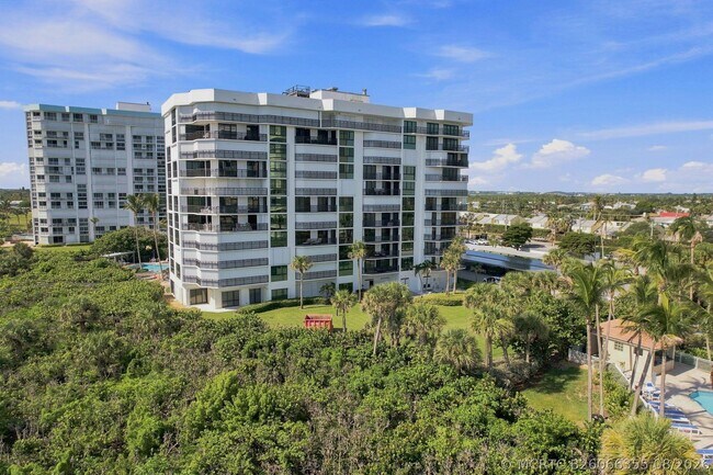 Building Photo - 2800 N Hwy A1A