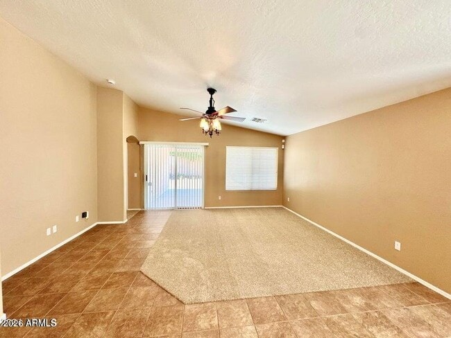 Building Photo - 11727 N 153rd Ave