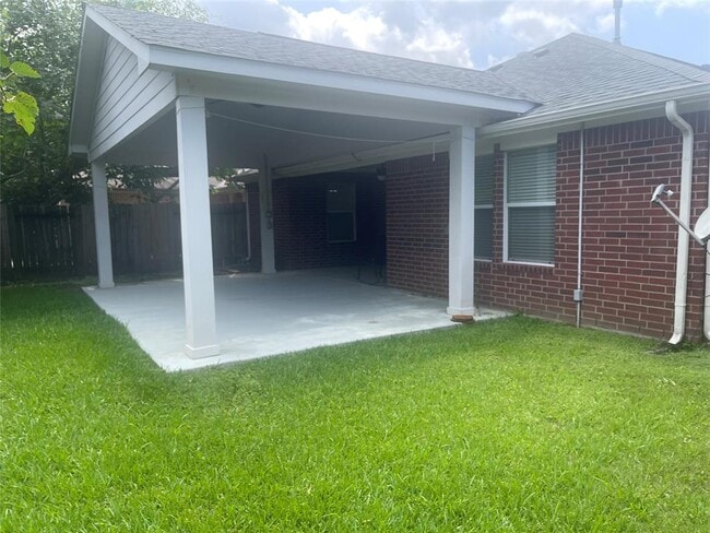 Building Photo - 1817 Sherwood Forest Cir