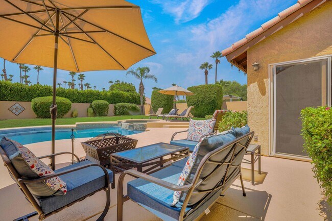 Building Photo - 39795 Regency Way