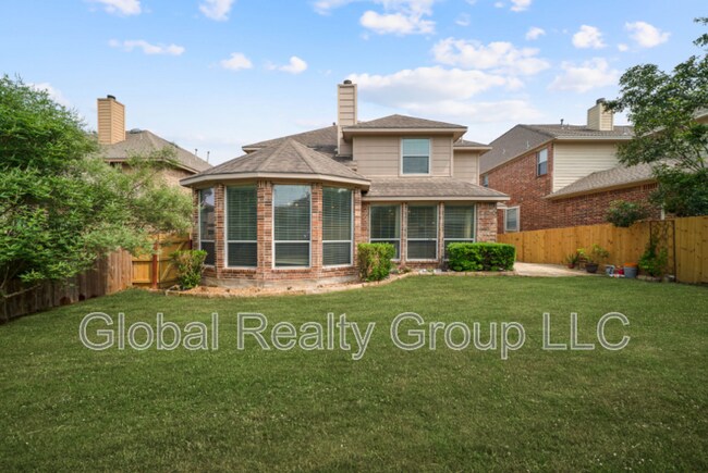 Building Photo - 431 Calm Springs