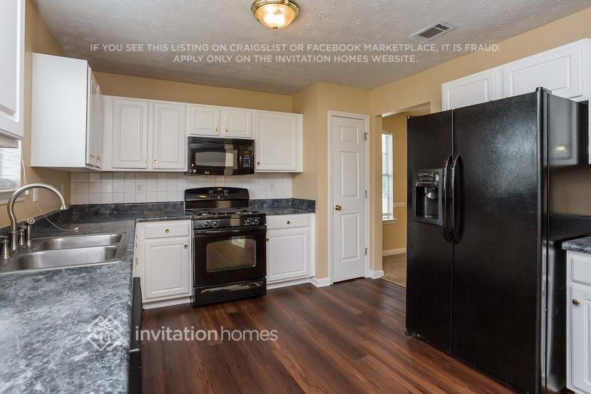 Building Photo - 350 Overlook Turn NW