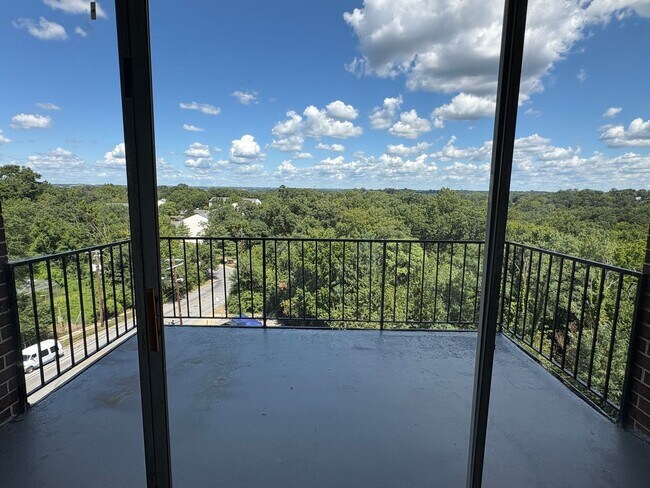 Building Photo - Spacious 3-Bedroom Apartment in Bladensbur...