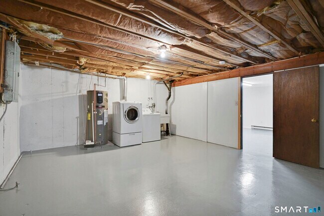 Building Photo - 61 Brandywine Ln