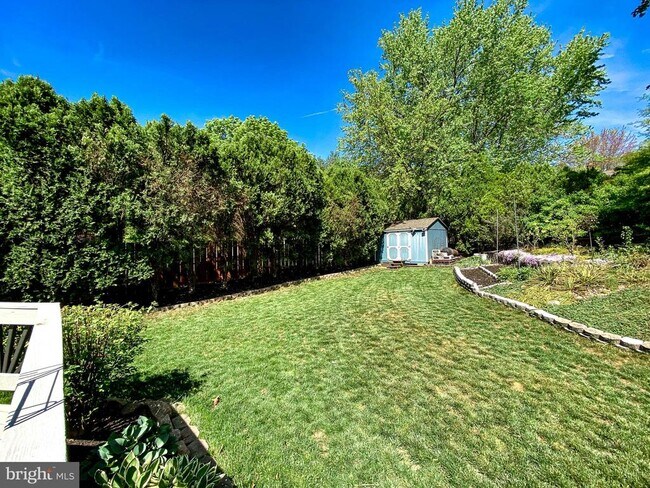 Building Photo - 13210 Nickleson Dr
