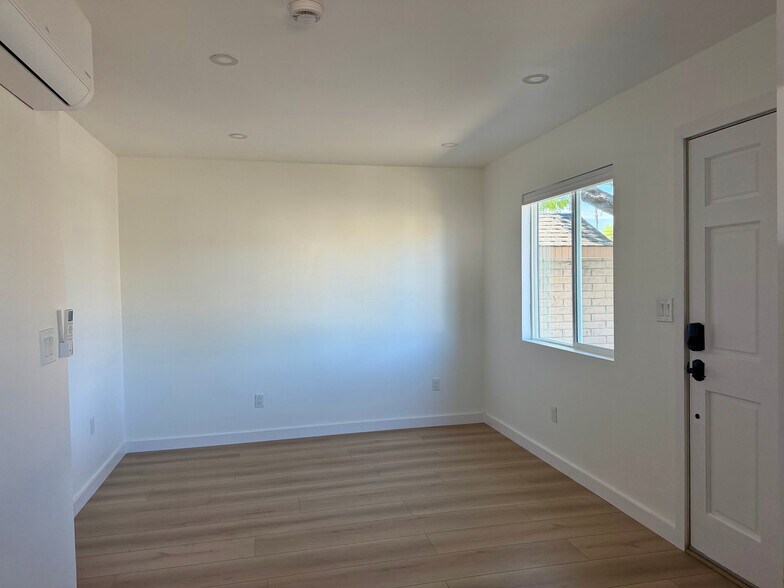 Building Photo - 23874 Friar St