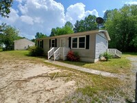 Building Photo - 3 Bedroom Ranch in Mattoponi