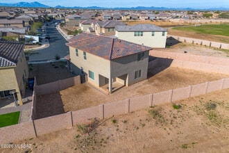 Building Photo - 7801 S Walnutview Dr