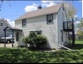 Building Photo - Charming 2 Bedroom 1 Bath Single Family Ho...