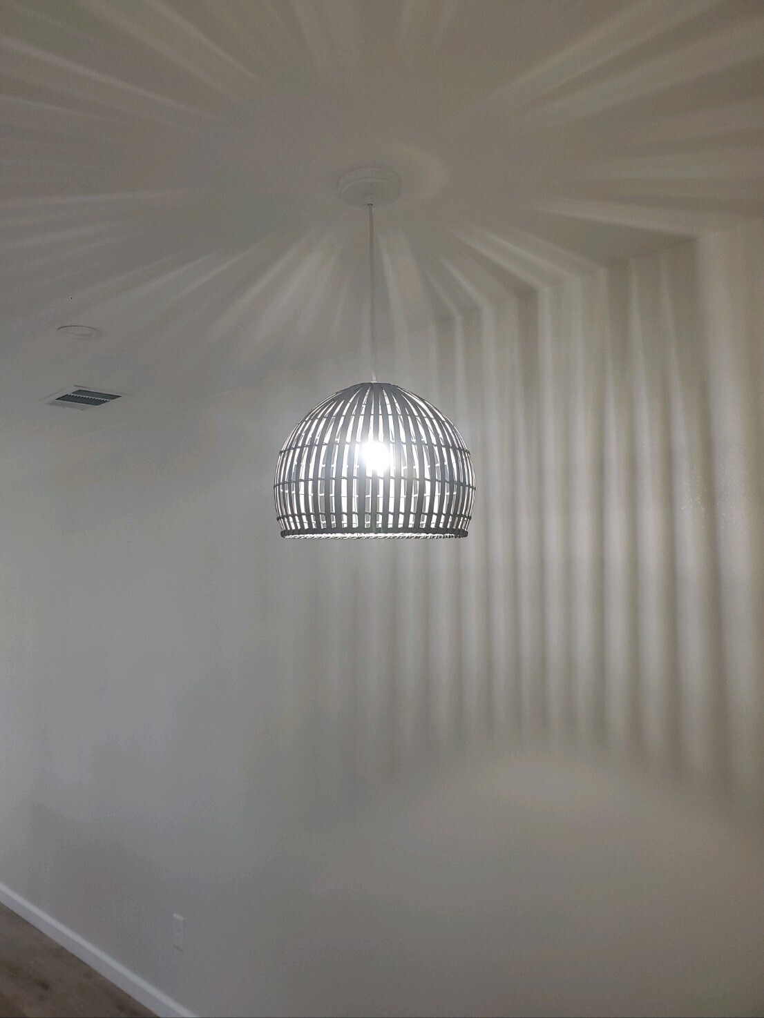 Building Photo - 1089 6th Ave