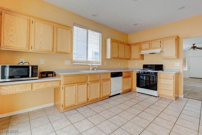 Building Photo - 332 Sonoma Valley St