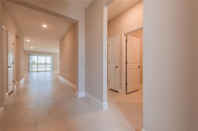 Building Photo - 5246 Grove Mill Loop