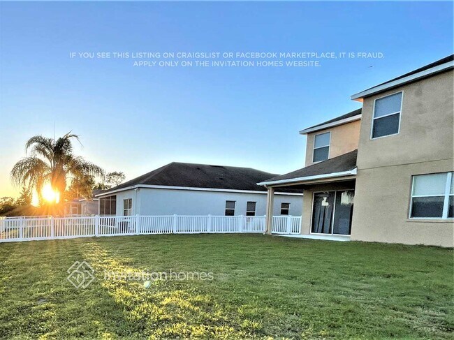 Building Photo - 9464 Leatherwood Ave