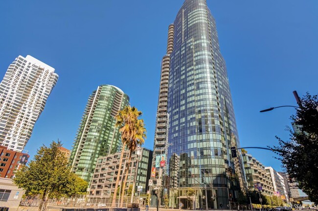 Building Photo - 201 Folsom St