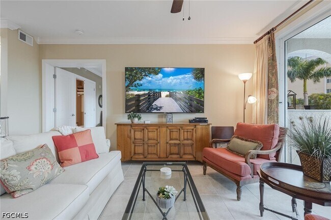 Building Photo - 2825 Palm Beach Blvd