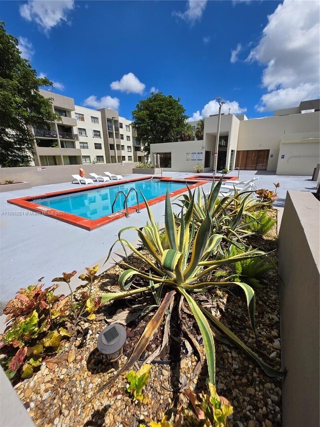 Building Photo - 8006 SW 149th Ave