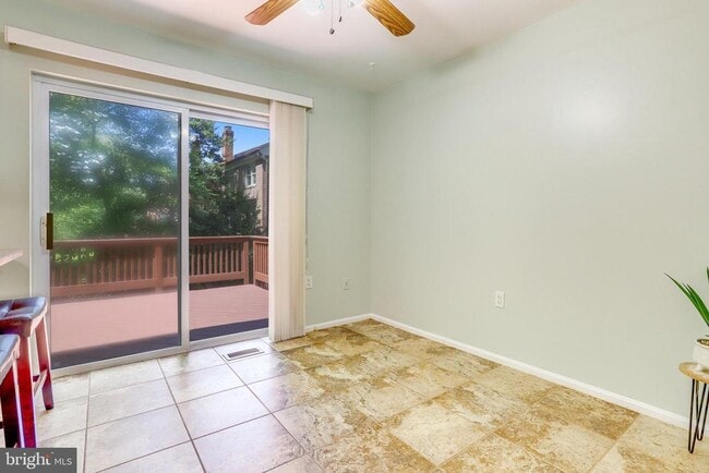 Building Photo - 4546 Little River Run Dr