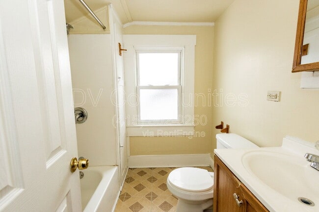 Building Photo - 3677 Ludgate Rd