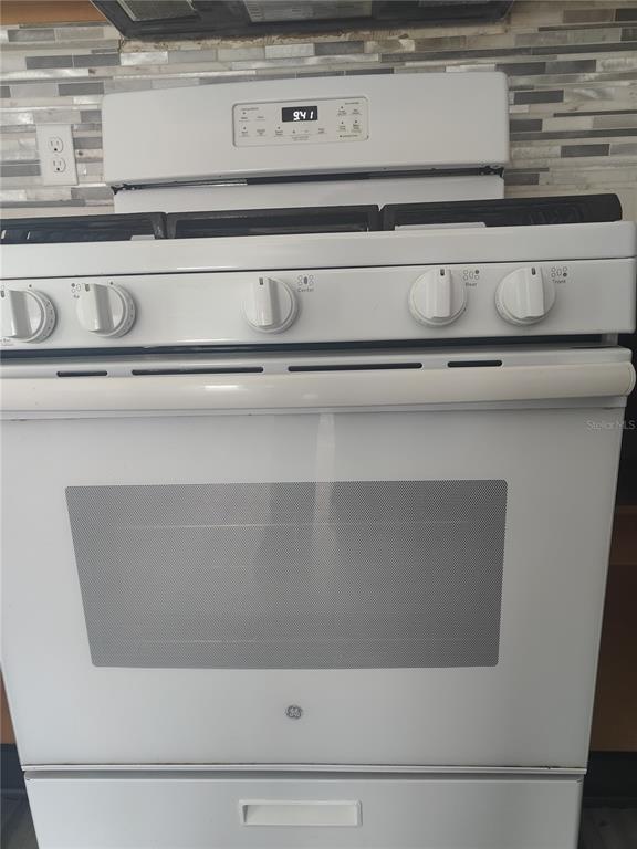 Building Photo - 3045 Lazlo Ln