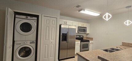 Building Photo - Coming Soon -Lease Break Special with Move-In Special!