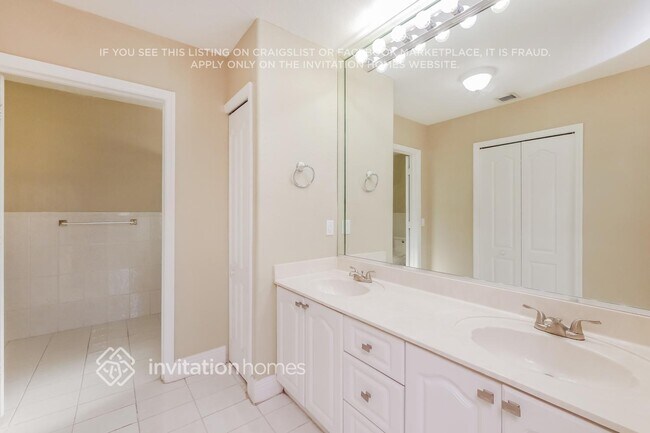 Building Photo - 14336 NW 88th Ave