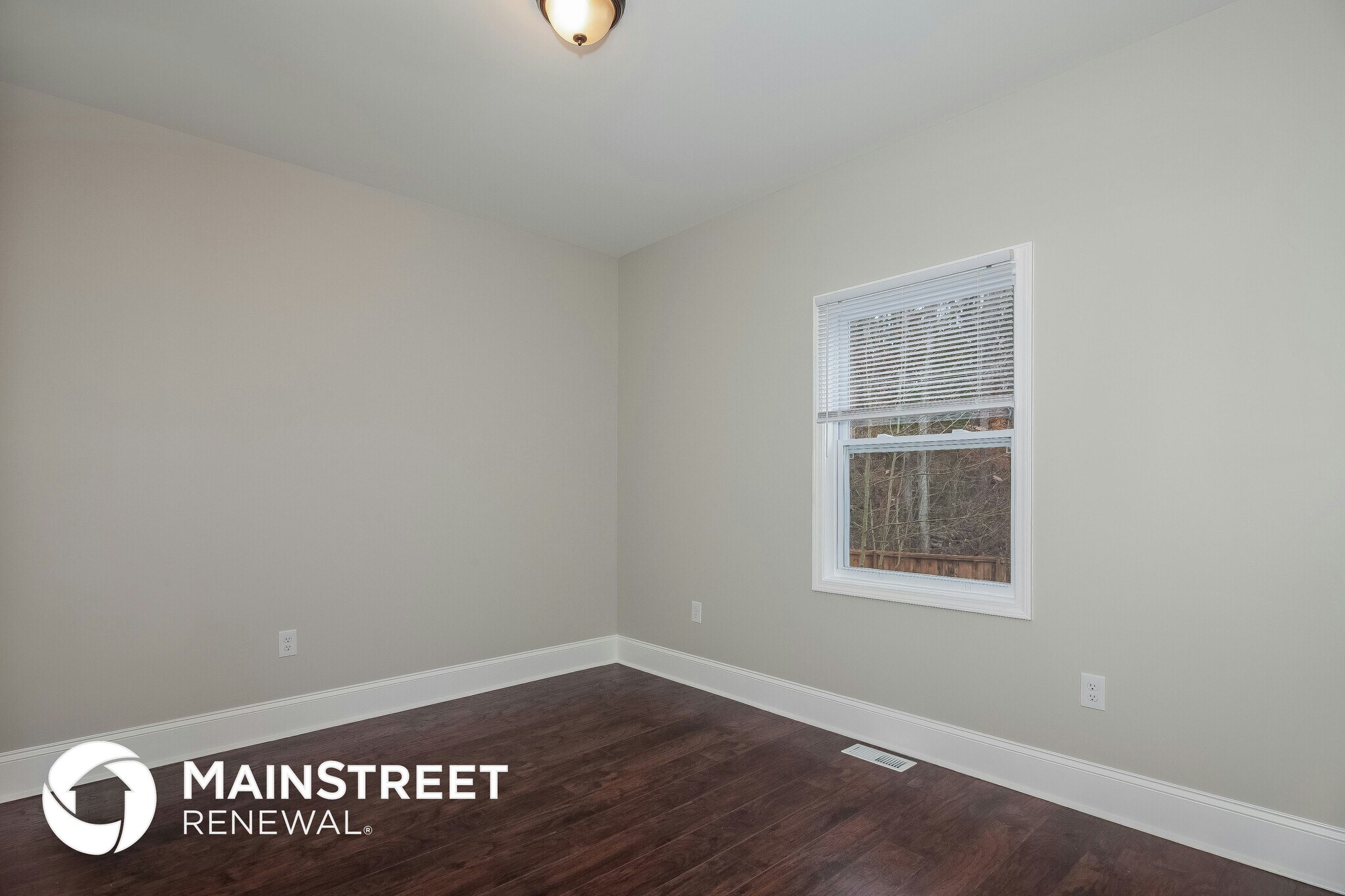 Building Photo - 8135 Westbourne Dr