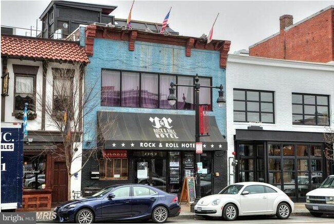 Building Photo - 1739 Gales St NE