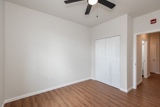 Building Photo - 123 Harmony Mdws Ct