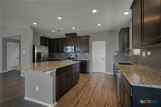 Building Photo - 4213 Gale Meadows