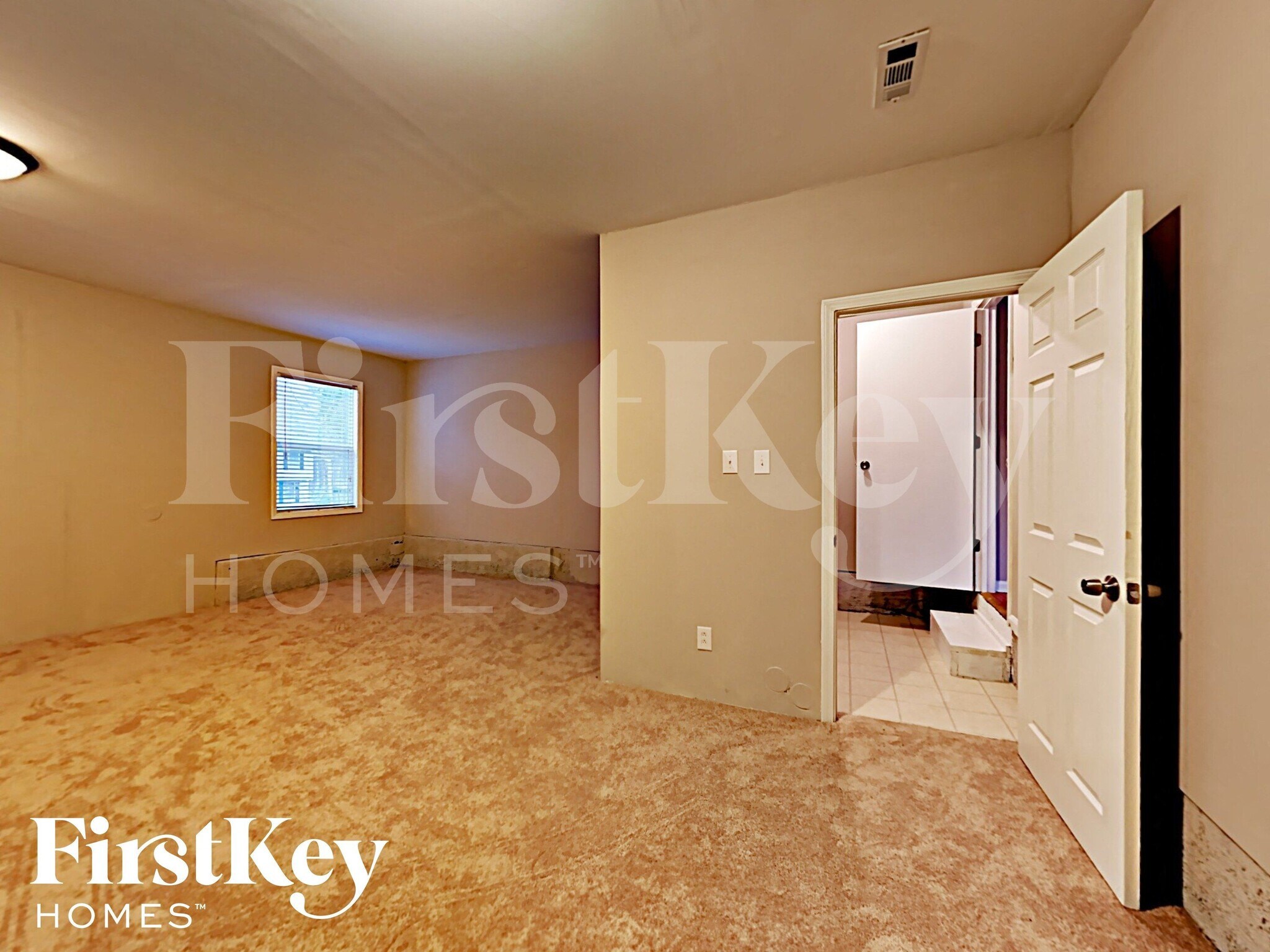 Building Photo - 1940 Winsted Ct