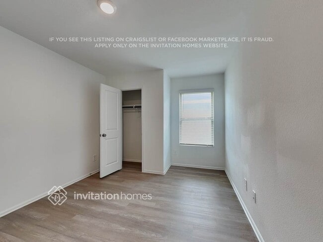 Building Photo - 24150 Sundown Vw Ln