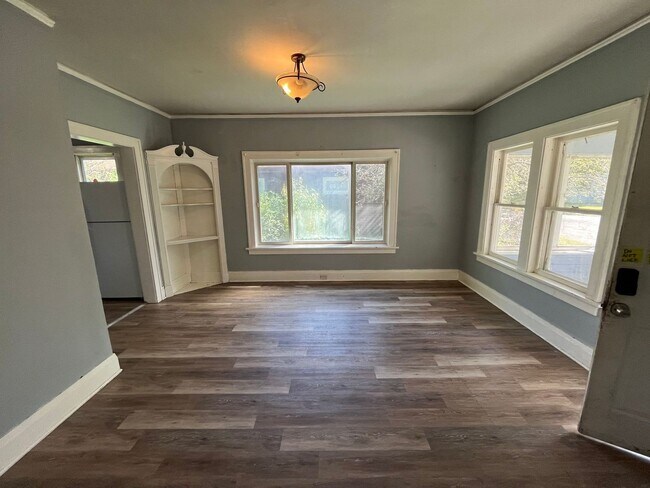Building Photo - 4 Bed 1.5 Bath Single Family Home in Wausau